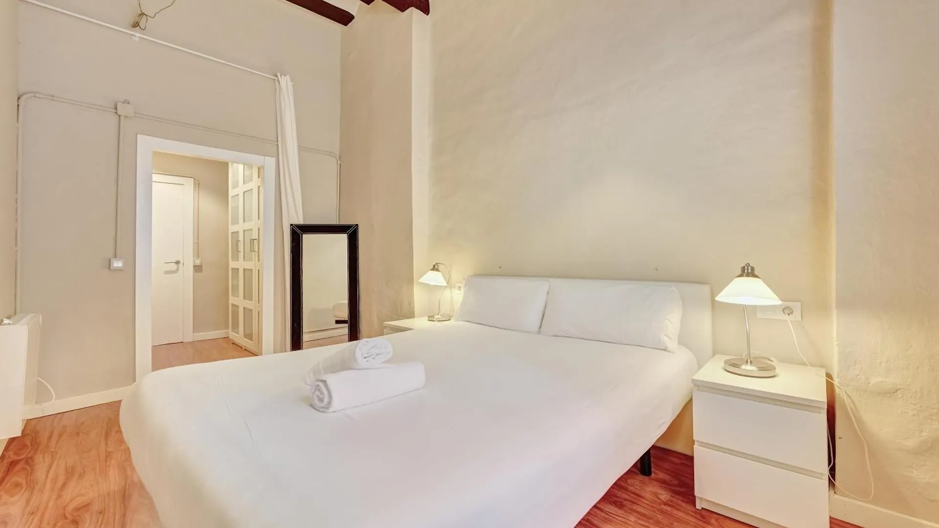 Curia 6 By Clabao Daire Pamplona İspanya