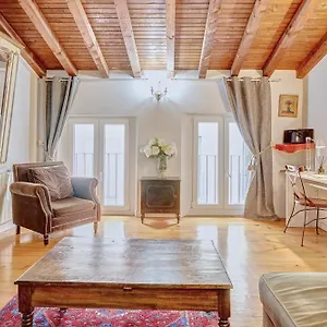 Apartment Heart Of I By Clabao, Pamplona