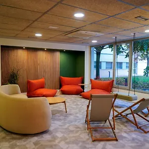 Apartamento Residencia Universitaria Resa Abedules, Pamplona