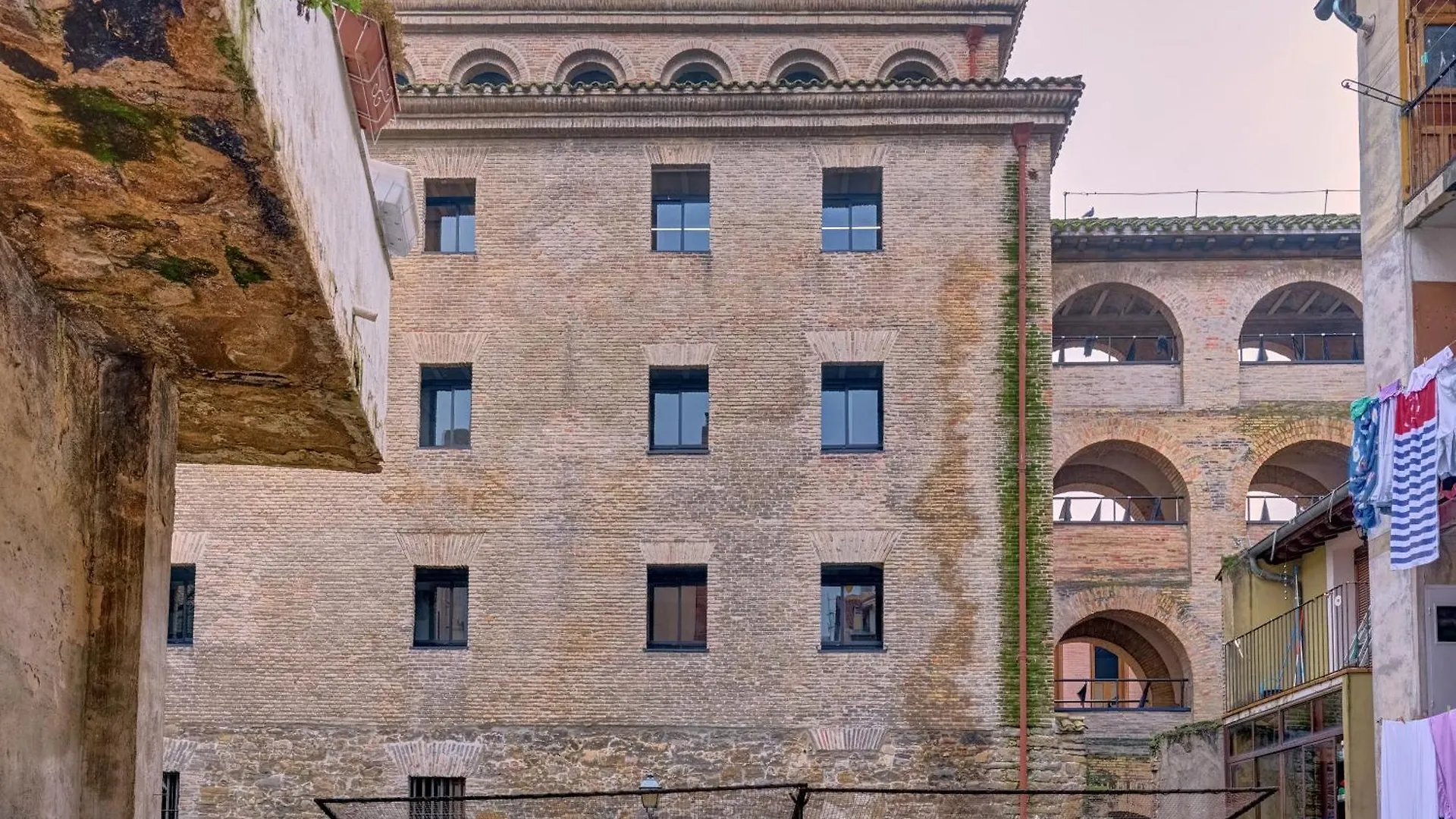 Curia 6 By Clabao Apartment Pamplona Spain
